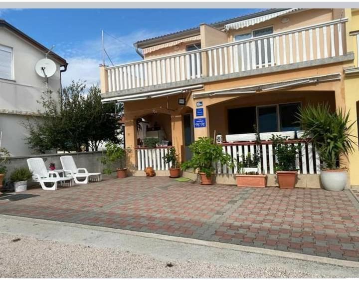 N.N Apartment Vir Bagian luar foto